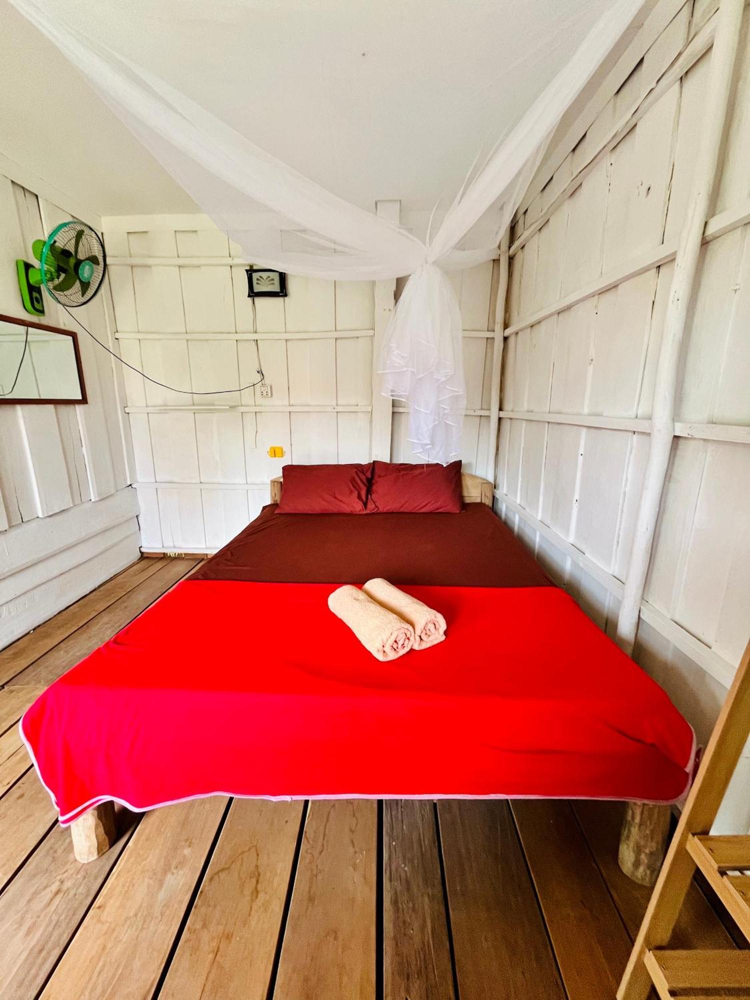 Happiness Guesthouse Koh Rong Sanloem Esterno foto